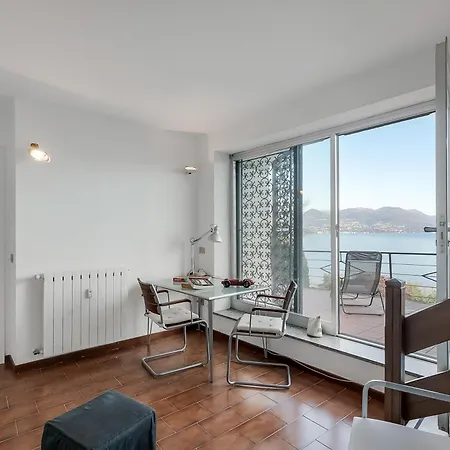 Infinity Maggiore View - Happy Apartment *
